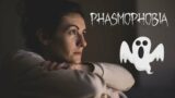 Making Karen Mad in Phasmo | Jumpscares | Phasmophobia #shorts